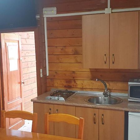 Camping Fuente De Piedra Luaran gambar