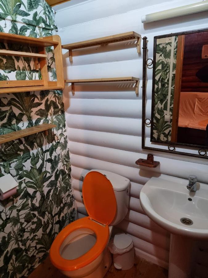 Camping Fuente De Piedra Luaran gambar