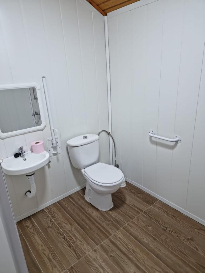 Camping Fuente De Piedra Luaran gambar