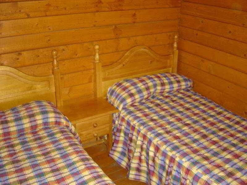 Camping Fuente De Piedra Luaran gambar
